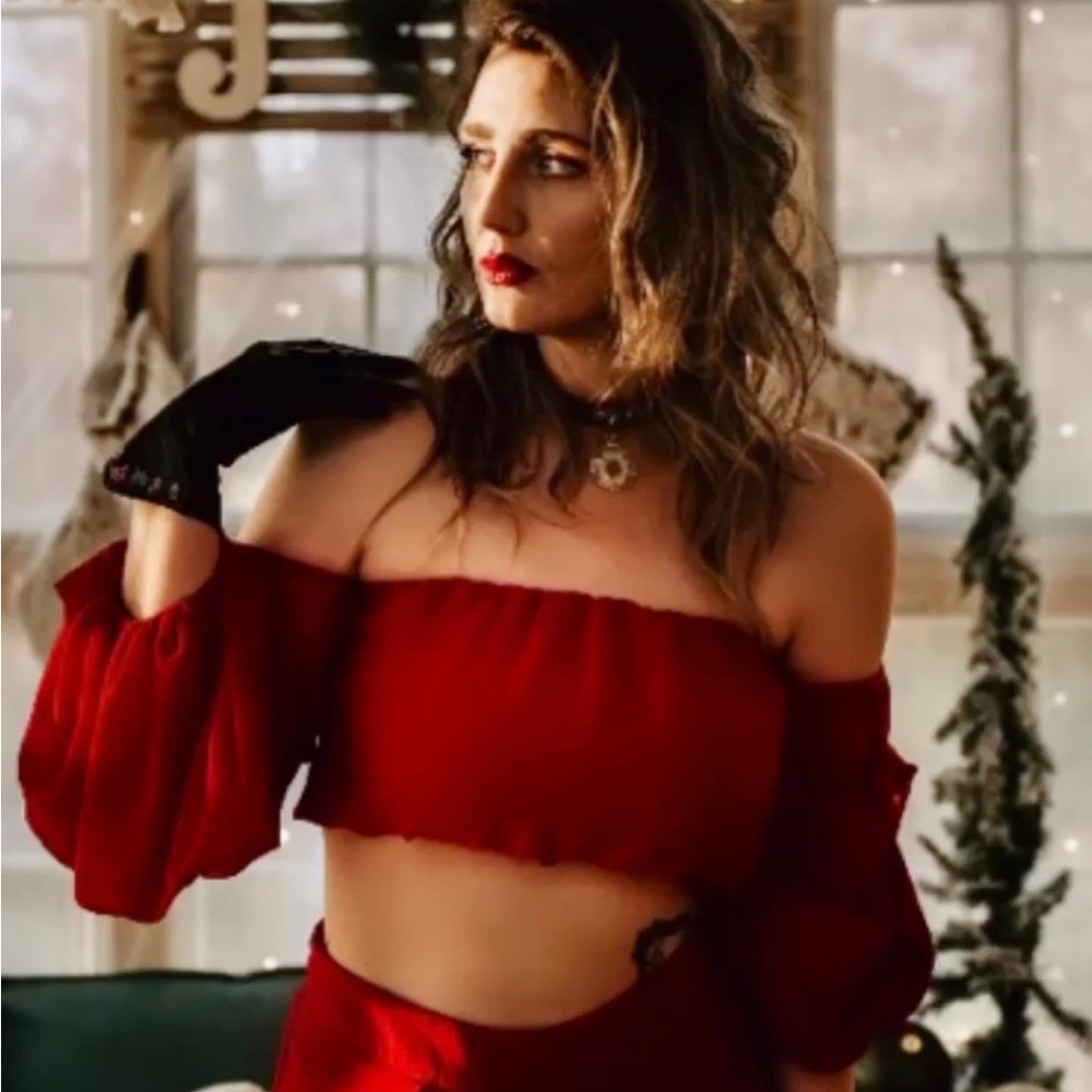 Fashion Nova matching crop set ❤️